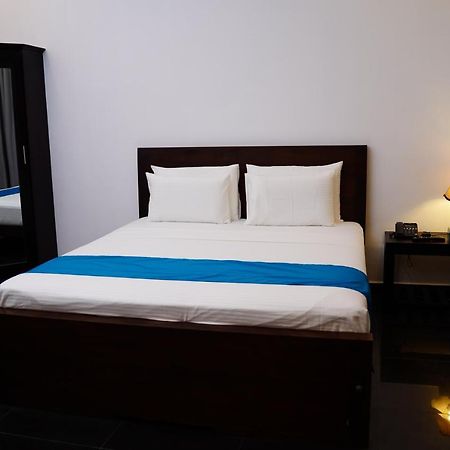 Village Hotel Northern Point Point Pedro المظهر الخارجي الصورة