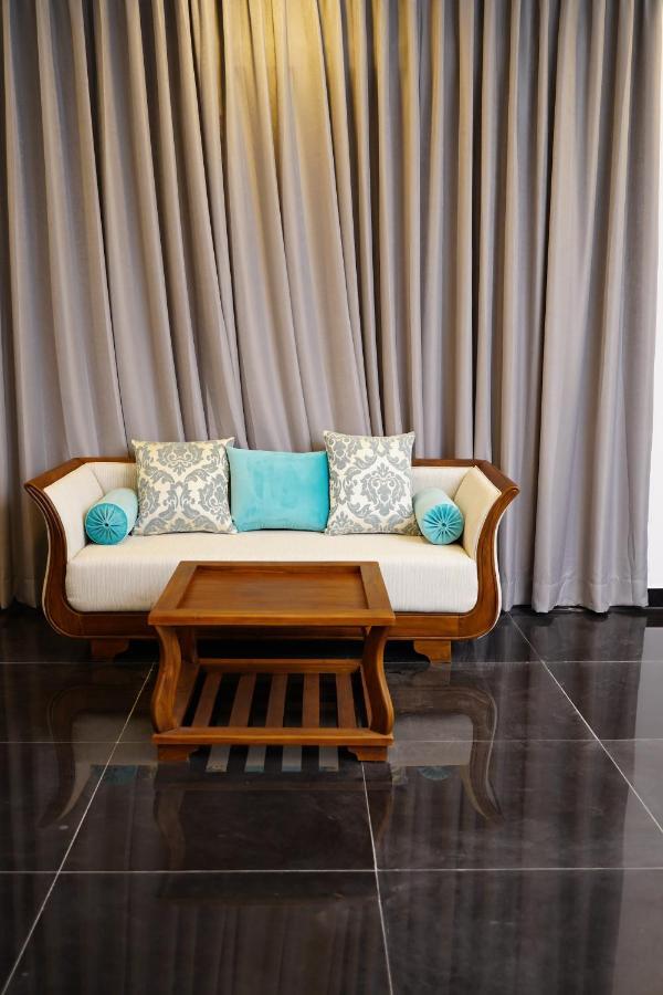 Village Hotel Northern Point Point Pedro المظهر الخارجي الصورة