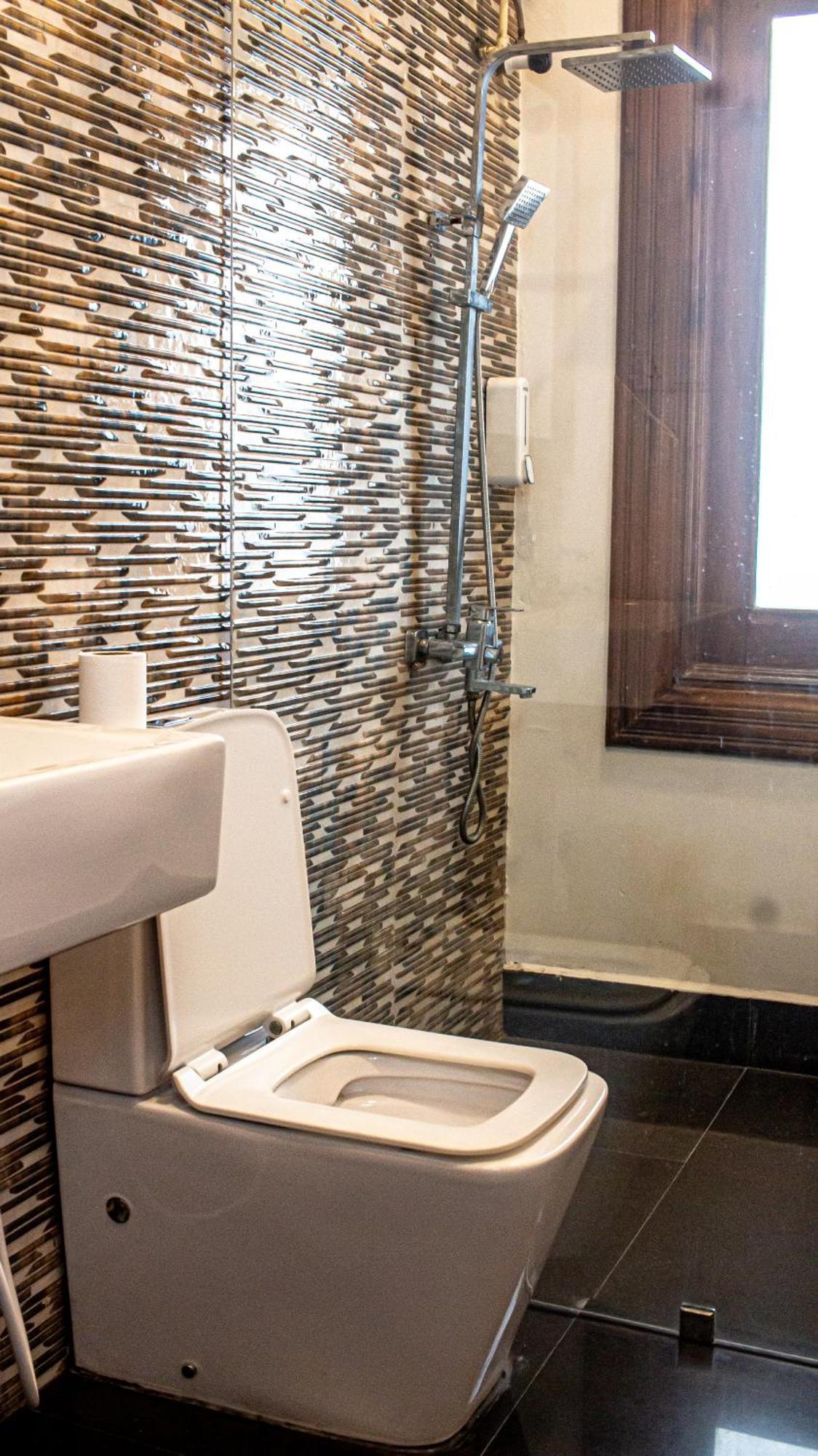 Village Hotel Northern Point Point Pedro المظهر الخارجي الصورة